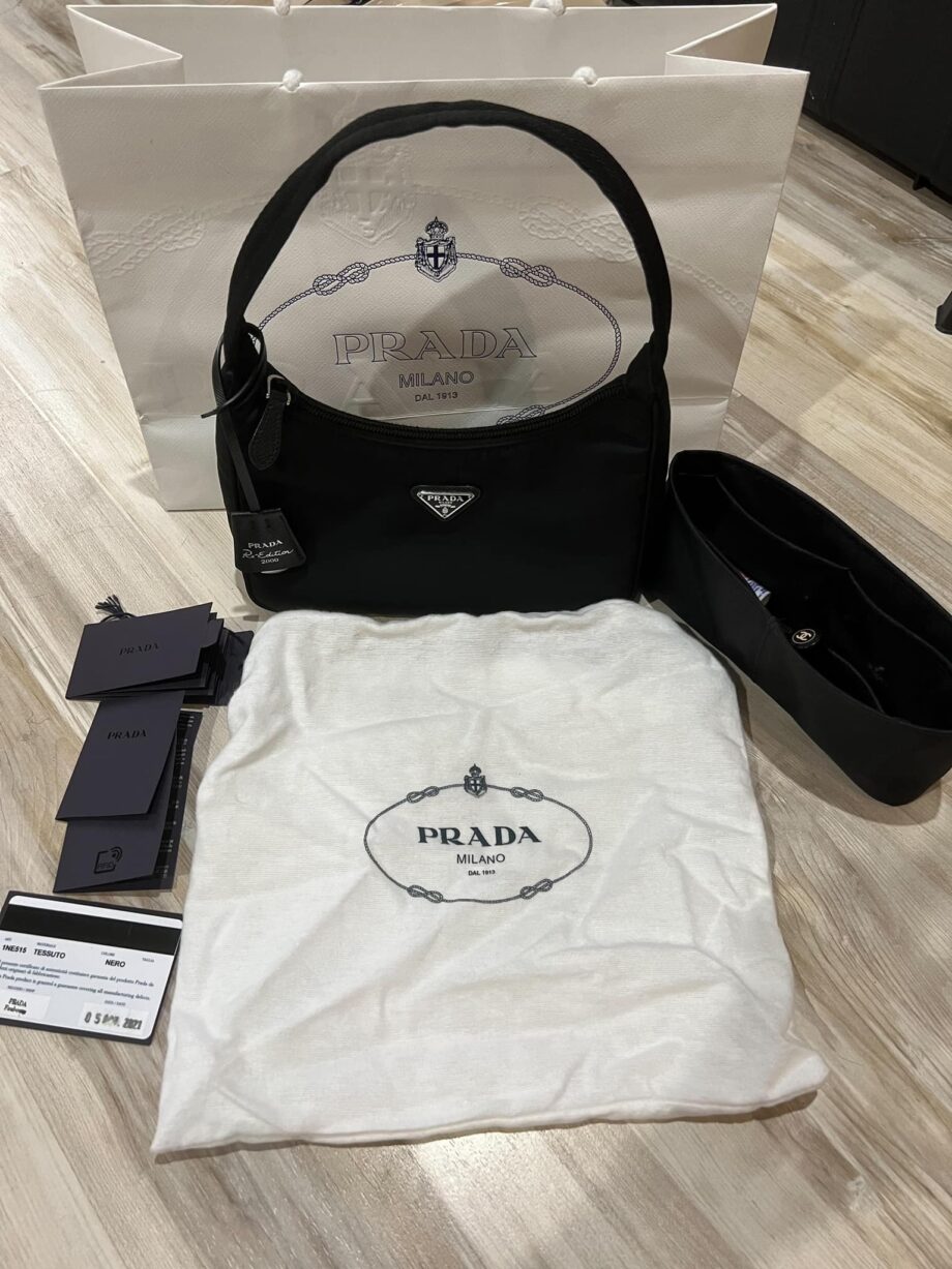 Prada Hobo Bag 1NE515 ขายกระเป๋าแบรนด์เนม มือ1 ราคากันเอง ซื้อสดผ่อนได้เลย